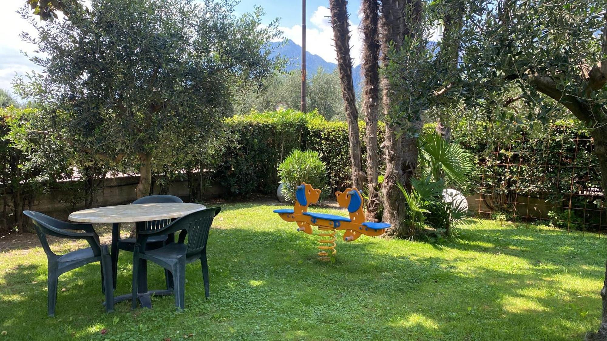 Appartamenti Nataly Torbole Sul Garda Eksteriør billede