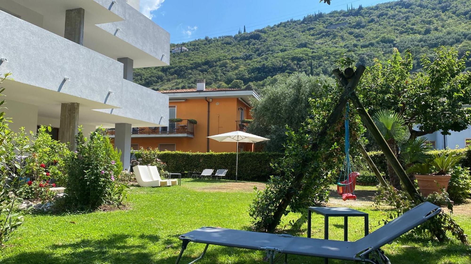 Appartamenti Nataly Torbole Sul Garda Eksteriør billede